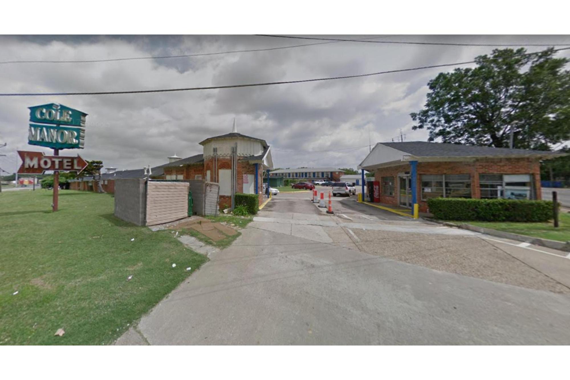 Cole Manor Motel By Oyo Love Field Market Center Dallas Exterior foto